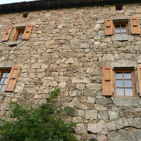 Secluded & Charming Surrounded By Nature *